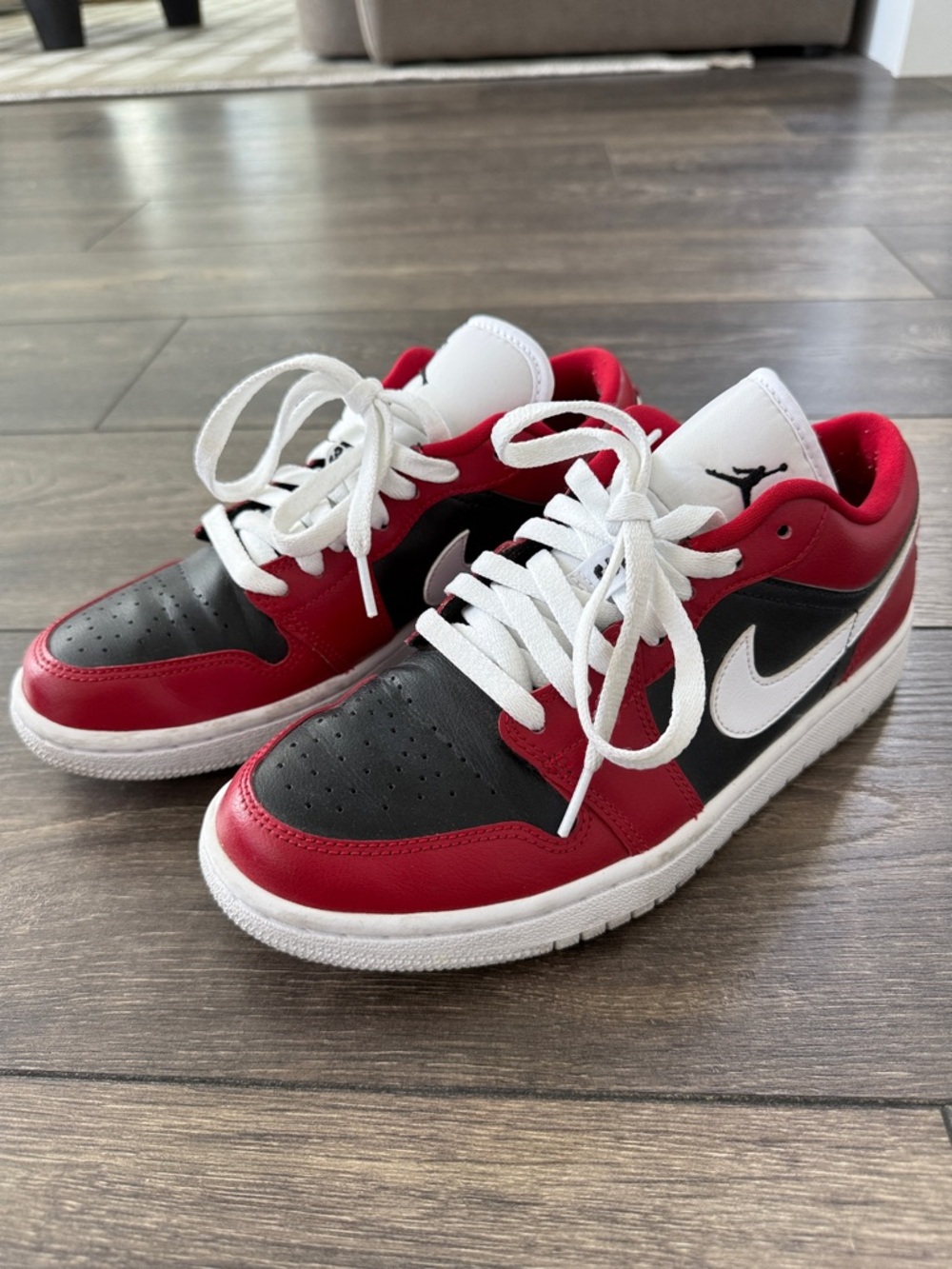 Women’s Jordan 1 Low Chicago Flip - Size 8.5 - Like New / Worn Only Few Times